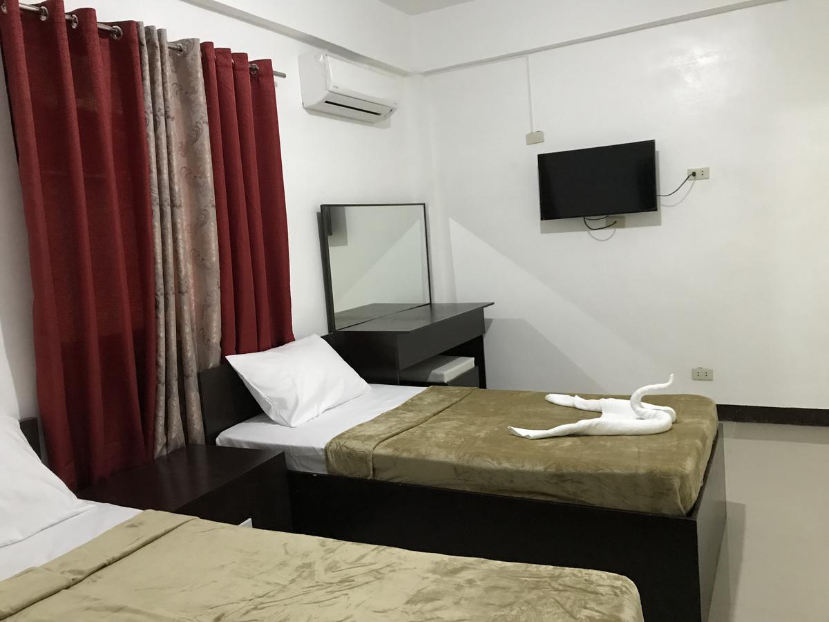 4C'S Tourist Lodge Puerto Princesa Luaran gambar